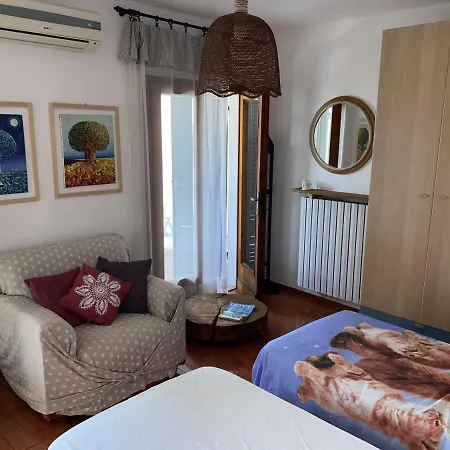 Semesterbostad Tra Borghi E Castelli *