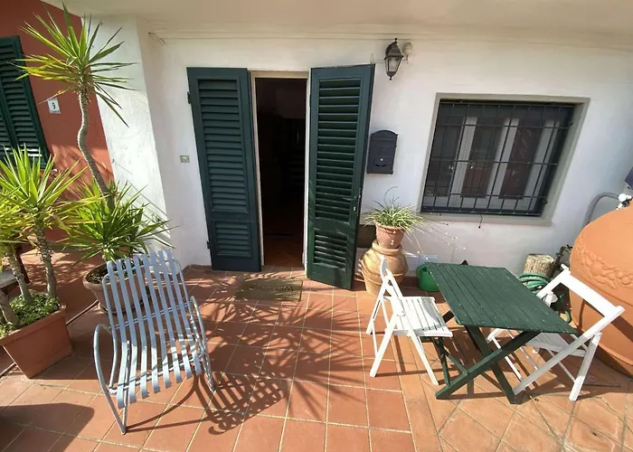 Tra Borghi E Castelli Semesterbostad *